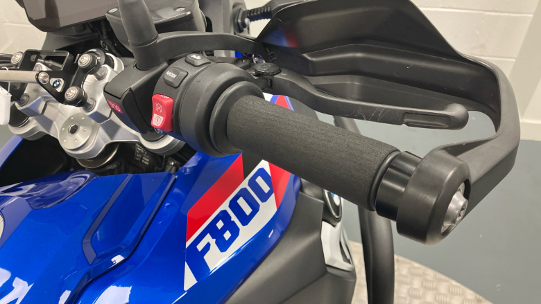 BMW F800 GS (24MY)